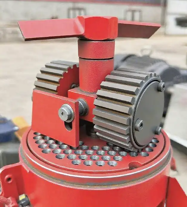 Rotating Roller Feed Pellet Mill